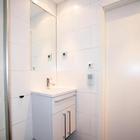 Sonnenbad * זירקסדורף