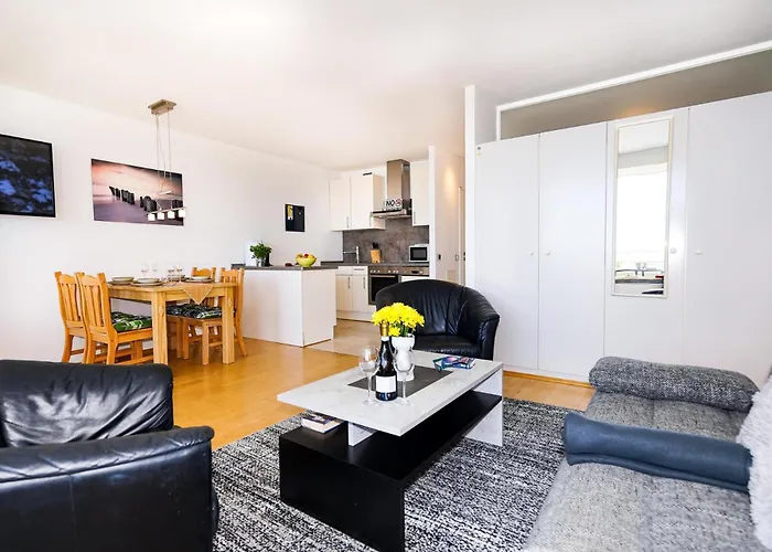 Sonnenbad * Sierksdorf